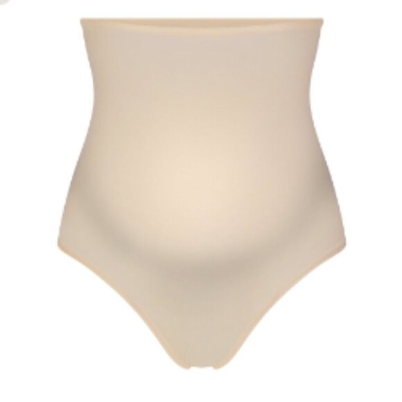SKIMS | Fits Everybody Maternity Thong Small - Picture 1 of 9
